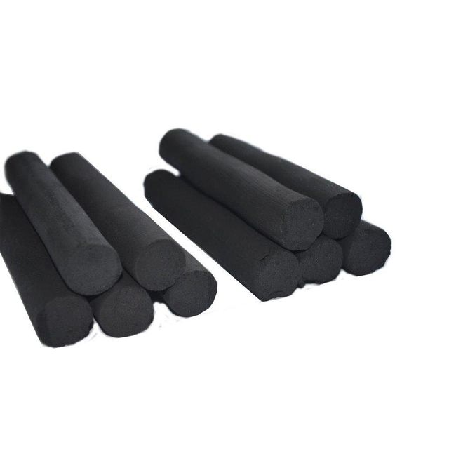 Export Quality Hardwood Lump Charcoal Featuring Low Moisture Content For Fuel Importers - Image 2