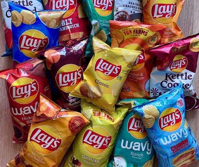 Premium Quality Lays Classic Chips 67g Delicious Crunchy Potato Chips with Rich Classic Flavor Ready to Eat Snack - Image 4