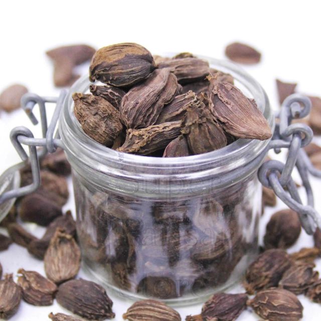 High Quality Natural Conventional AD Raw Dry Black Cardamom Pieces 12 Months Shelf Life - Image 3