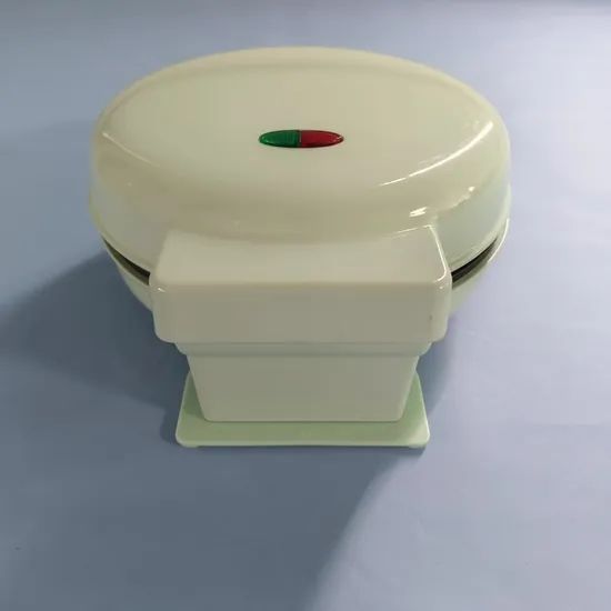 Compact Sandwich Maker Perfect for Small Kitchens and Quick Meals - Image 2
