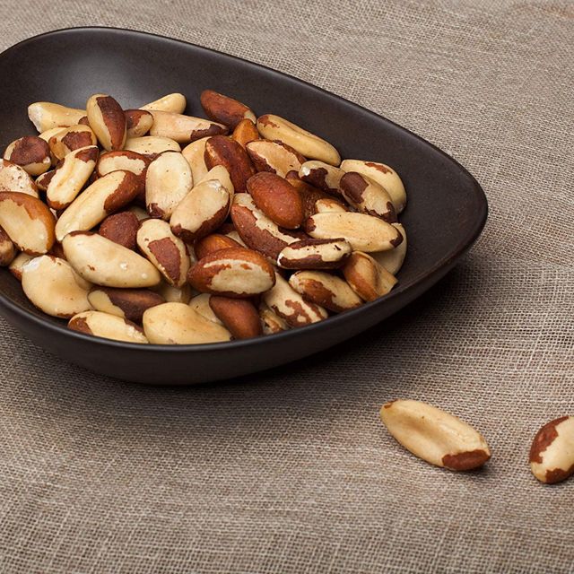 Selected Raw Brazil Nuts Packed In Vacuum Bags For International Wholesale Delivery With Processing Methods - Image 1