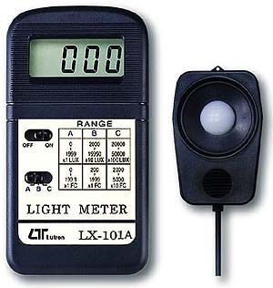 Lux Meters Memory Recall Function Yes Dimensions 180 X 72 X 32 Mm Light Type Selection 4 Types Communication Interface - Image 1