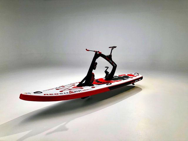 Red Shark Bikes FITNESS Water Bike – Brand New In Box – Pedal Powered Hydro Bike - Image 3