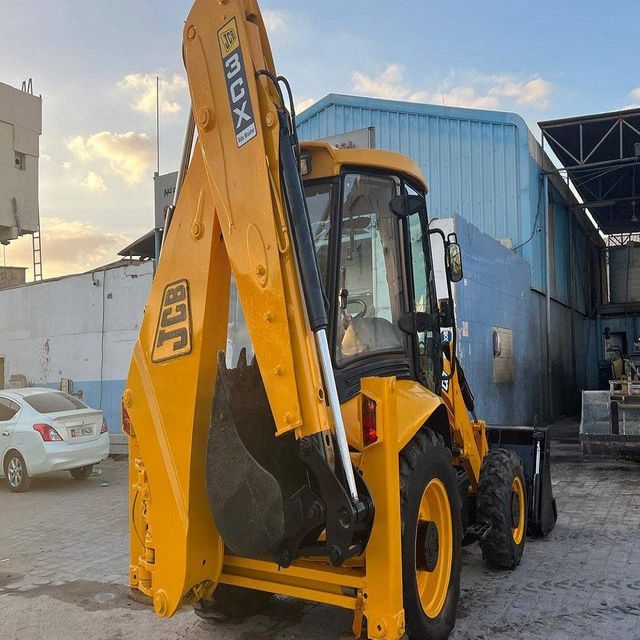 JCB 3CX Used Backhoe Loaders Excellent Construction Machines JCB 3cx 4cx 4x4 Original Used Loaders for Sale in Stock - Image 3