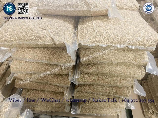 CASHEWS BROKEN LP SP BB SK WS AND OTHER PRODUCTS FROM VIETNAM CASHEW GOOD PRICE HIGH QUALITY ISO HAPPCAP - Image 3