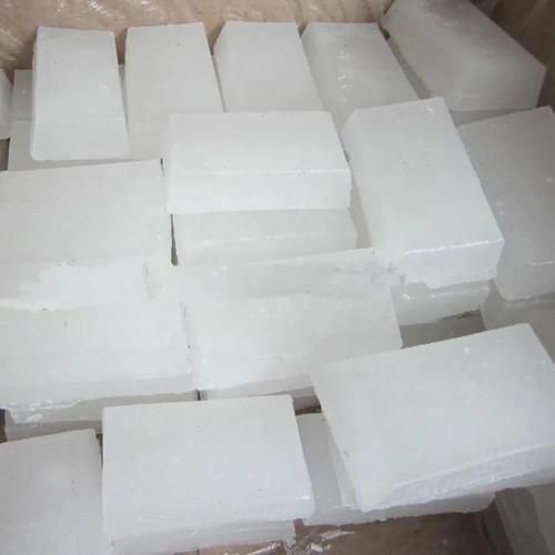 Premium Fully Refined Paraffin Wax Slabs – High Melt Point for Professional Candle Making - Image 1