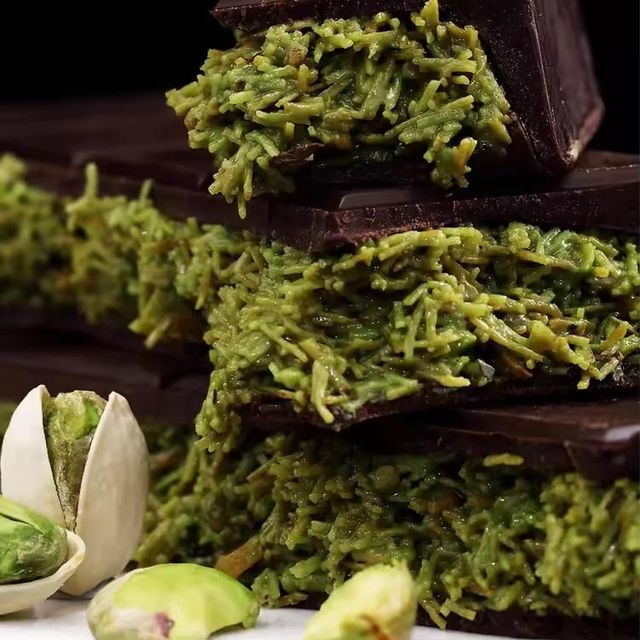 High Quality Dubai Pistachio Chocolate - Image 1