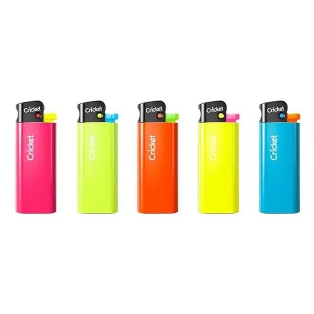 Custom Logo Disposable Cricket Lighters Original Colored Refillable Plastic Design Classic Style for Cigarette Wholesale - Image 3