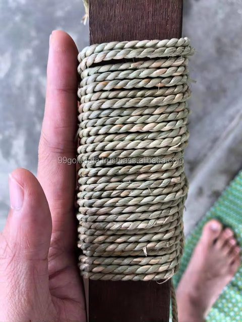 Dried Seagrass Raw Material Non-toxic Yes Origin Vietnam Material Seagrass Color Natural Dried Grass Form Roll, Panel, Tree Splint - Image 3