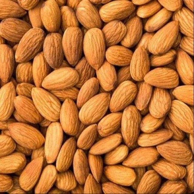 Premium Green Raw Sweet and Bitter Almonds High-Grade Dry Fruits From California with Healthy Export Quality - Image 1
