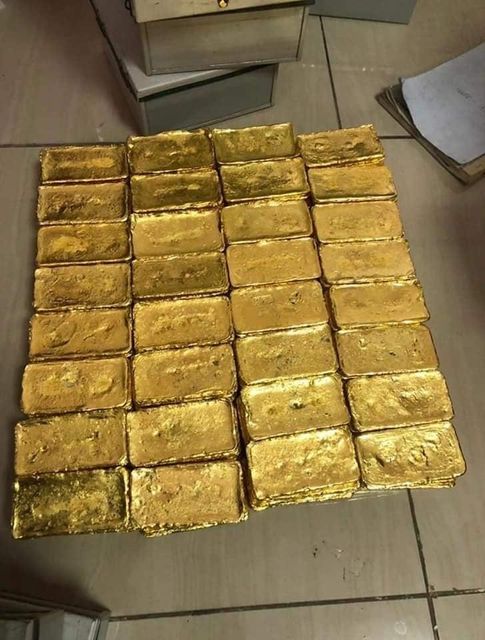BUY GOLD BARS & GOLD NUGGET READY CIF Carats 22+ Purity 97% Origin Central Africa Cameroon Flavour Chocolate, Fruity, Mint, Neutral, Other - Image 3