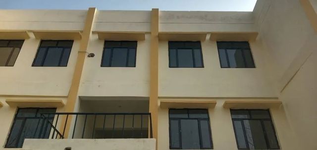 Building Painting Works Service Location all location Wood Protection Prevent Decay Metal Protection Prevent Corrosion Aesthetic Function Provide Decorative - Image 6