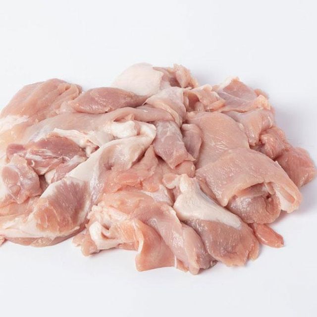 Chicken trimmings for sale in large volumes suitable for catering and retail chains - Image 3