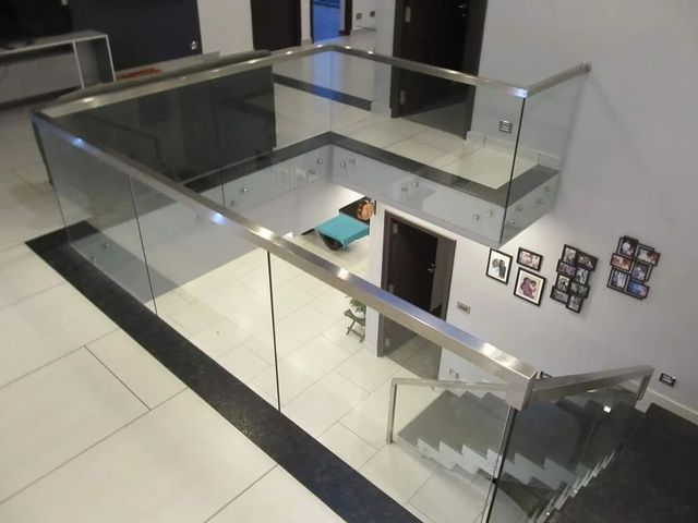 Glass Railing For Stairs, For Home Design Bar Ornamental No Thickness 12 mm Usage/Application Home Glass Type Toughened - Image 3