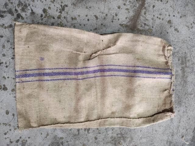 Strong Used Jute-bags for sale made for heavy-duty use and natural durability with Fast Delivery and excellent customer - Image 2