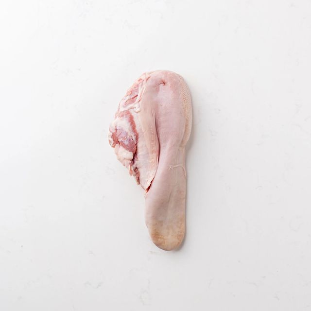 Premium Organic Beef Tongue Halal Delicious Boxed Boneless Smoked Tenderloin Nature's Fat Turkish Muscle BQF Frozen - Image 5