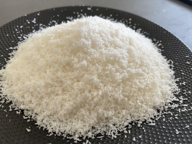 Desiccated Coconut high/medium fat fine - Image 2