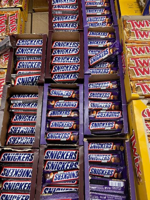 Premium Quality High Quality Snickers Chocolate Bar 50g 24 Pcs Carton Filled with Creamy Caramel Roasted Peanuts - Image 3