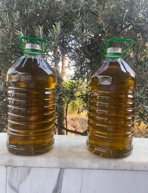 Premium Olive Oil | Original Extra Virgin Olive Oil (375ml) | Palestinian Olive Oil for Sale - Image 1