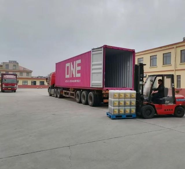 Sunflower oil Delivery Form Barrel, Bottle Features Halal, No Preservatives, Organic, Without Additives, Without Colourants - Image 3