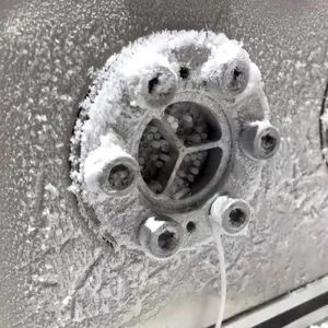 Dry Ice Making Machines - Image 1