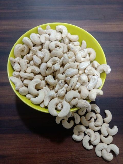 Raw Cashew Nuts High Quality OEM Vietnam Factory Supply Grade a Tin Box Packaging - Image 4