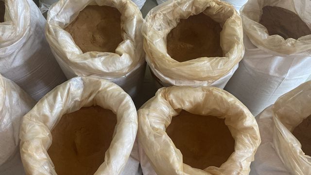 Vietnam Cassia Powder High Quality Wholesale Competitive Price 100% Natural Material 10/20/25KG In PP bag/Kraft Paper Bag - Image 4
