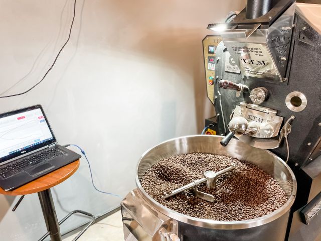 Roasted Robusta Arabica Coffee Beans Custom Blend / Full-city Roast / Process Honey and Semi-Wash for Espresso Machine - Image 4