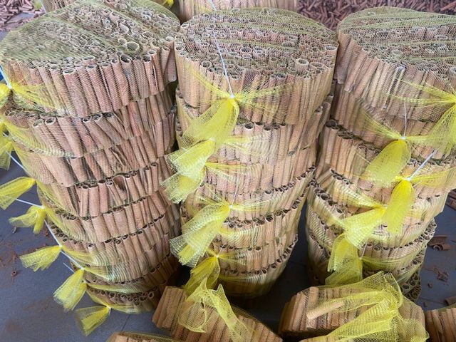Wholesale Cinnamon Cassia Factory Price Price Vietnam Spices High Quality Organic Dried Cassia Sticks - Image 3