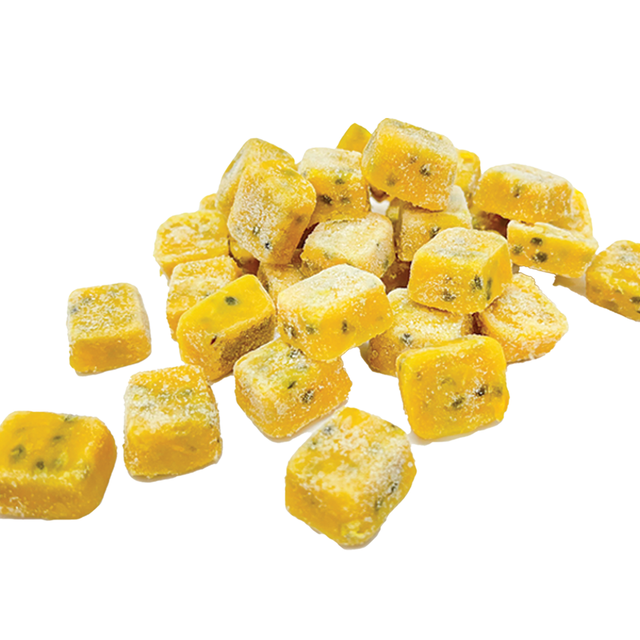 Wholesale Frozen Passion Fruit Pulp With Seed Bulk Packaging Passion Fruit From Vietnam - Image 1