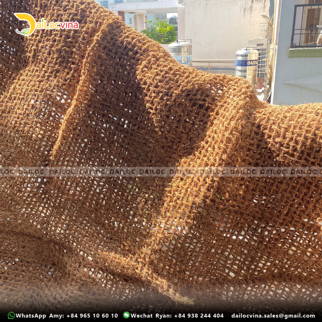 COCONUT FIBER COIR MAT TRIANGLE SUN SHADE SAILS FOR OUTDOOR SUNSHADE Model Number DLVN007 Ingredients coconut fiber Instruction for use outdoor garden shading - Image 6