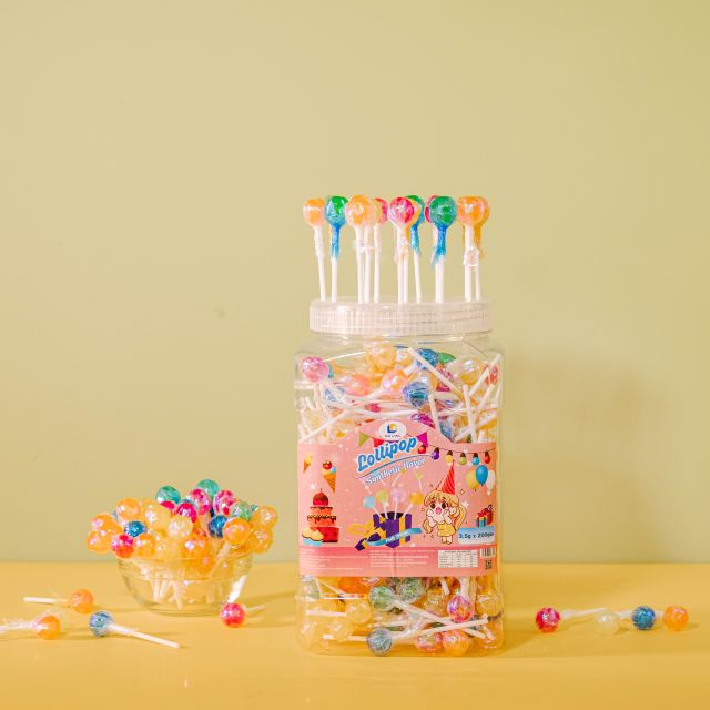 Hot seller Tasty Lollipop candy with synthetic flavour from natural fresh fruits made in Vietnam manufacture - Image 3
