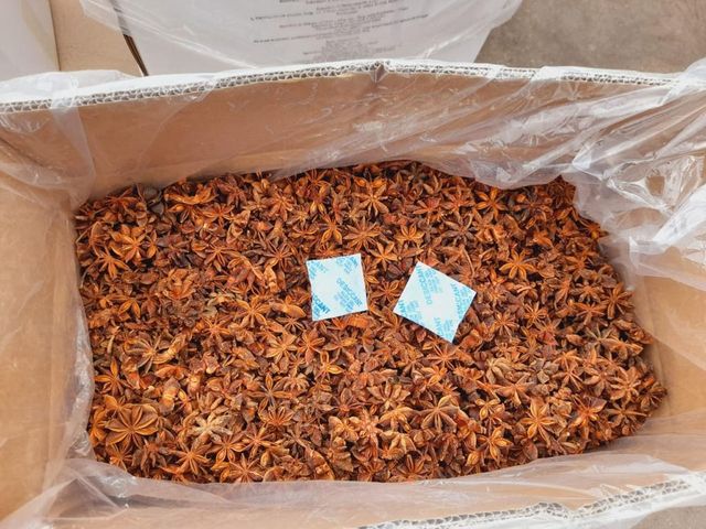 Star Anise Quality Spices Low Price Wholesale Spring Grade Broken Star Anise - Image 4