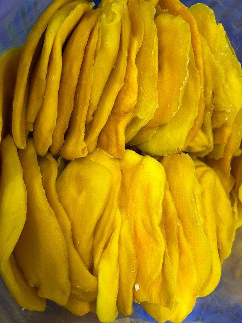 WHOLESALE FACTORY PRICE GOOD QUALITY HOT SALE SLICED DRIED MANGO WITH SUGAR VIETNAM - Image 3