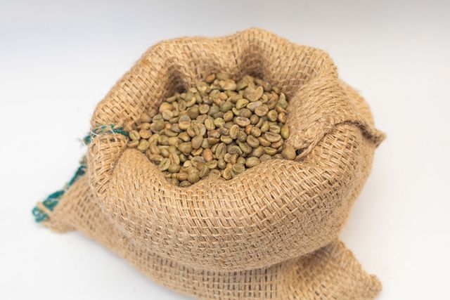 Coffee Beans Suppliers Premium Grade Organic Arabica Green Size 18 60 Kg Honey COMMON Cultivation with 24 Months Shelf Life - Image 5