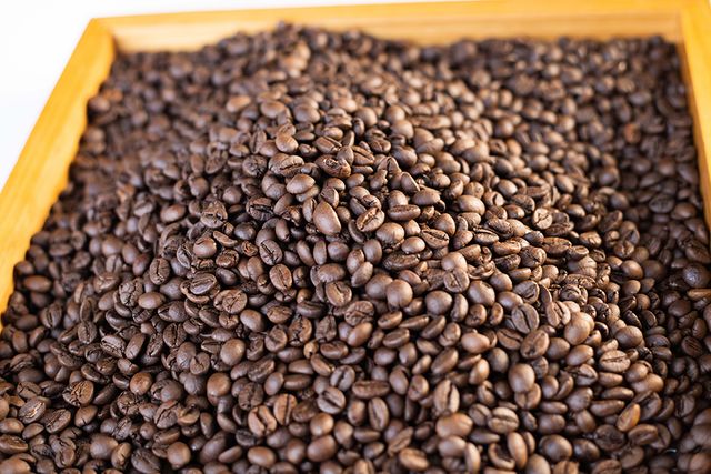 Wholesale High Quality Roasted Coffee Bean Arabica Customized Packaging Premium Grade 16-18 60 Kg Honey COMMON Cultivation - Image 3