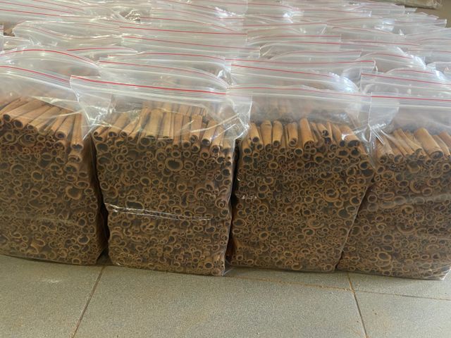 VIETNAM CINNAMON CASSIA STICK/ BROKEN CINNAMON/ CASSIA VERA CIAGR CASSIA POWDER GROUND ORGANIC BEST PRICE - Image 5