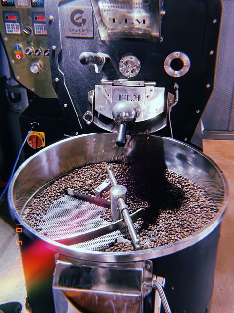 Roasted Arabica Medium Roast Coffee Beans S16 Wash Process Earthy Fruity Chocolate Di Linh Highland Lam Dong Vietnam - Image 3