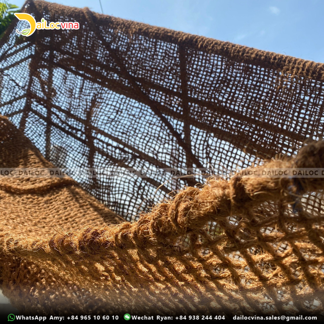 COCONUT FIBER COIR MAT TRIANGLE SUN SHADE SAILS FOR OUTDOOR SUNSHADE Model Number DLVN007 Ingredients coconut fiber Instruction for use outdoor garden shading - Image 4
