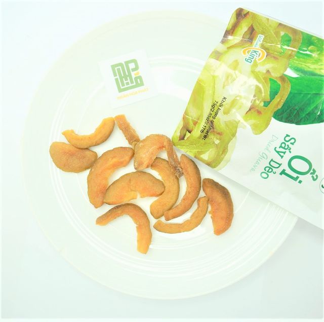 ONLY ONE : DRIED GUAVA FRUIT Has a pleasant smell Eat in crispy crispy Good choice FROM VIETNAM - Image 4