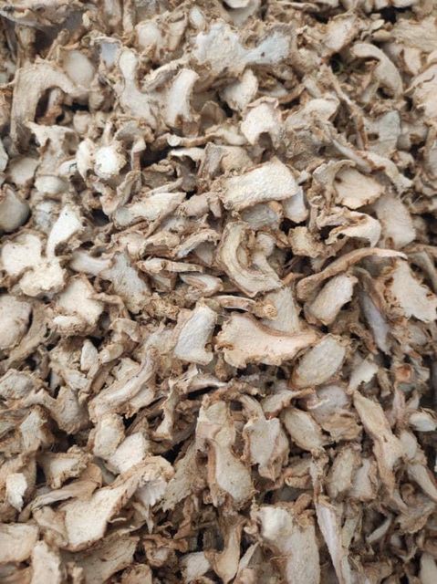 SLICED DRIED GINGER VIETNAM CHEAP PRICE FOR EXPORT IN BULK FACTORY PRICE HOT SALE 2023 ORGANIC – product photo 5, product detail gallery