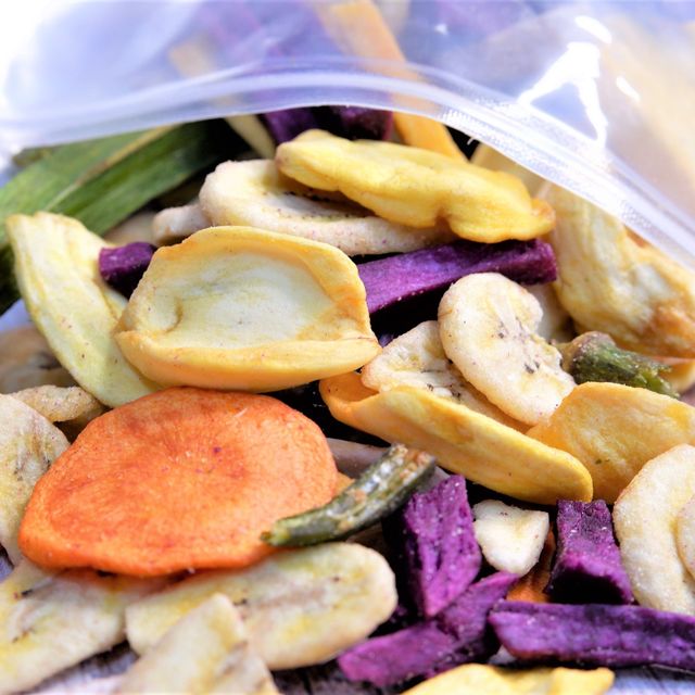 ONLY ONE : DRIED MIX FRUIT 100% NATURAL WITHOUT PRESERVATIVES Safe for even children Made in Vietnam - Image 4