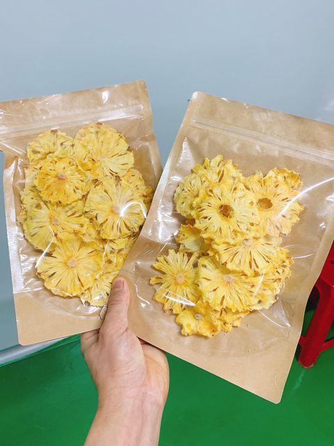 Dried yellow pineapple sweet taste natural color dried pineapple for snack wholesale dried fruit and vegetable for snack - Image 3