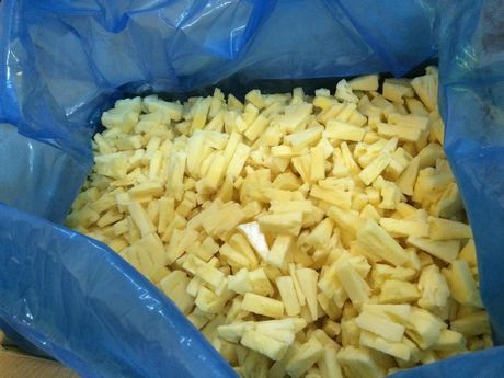 High quality frozen pineapple cube pineapple frozen tropical fruits frozen fruit customized packaging origin Vietnam - Image 2