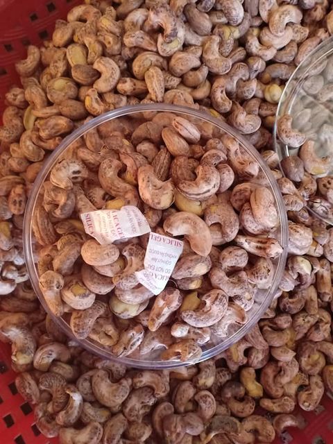 Raw Cashews Nuts Export from Vietnam - 100% Organic High Quality (Certification: GAP, HACCP...) - Image 4