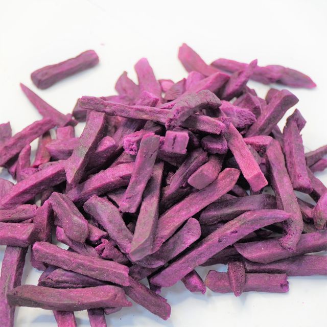 ONLY ONE : DRIED PURPLE SWEET POTATO 100% NATURAL Suitable for all ages Eat delicious Natural sweet - Image 4