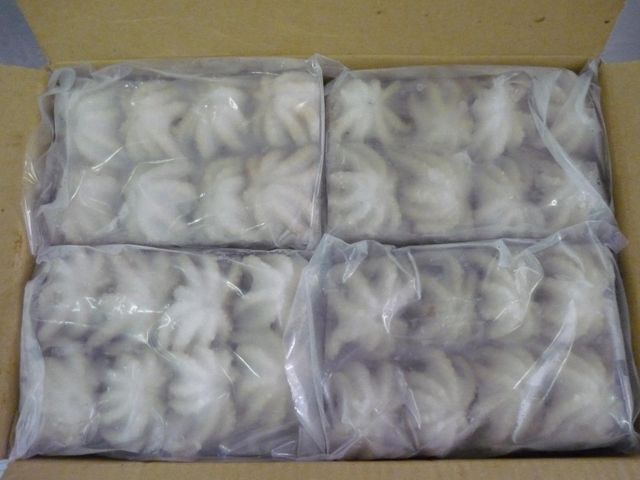 Hot price frozen whole octopus cleaned from vietnam - Image 3