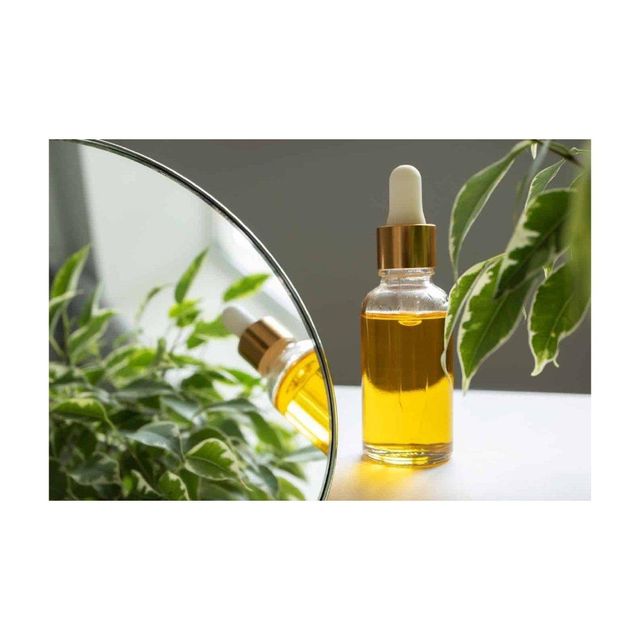 99% REFINED CASTOR OIL For Sale - Image 3