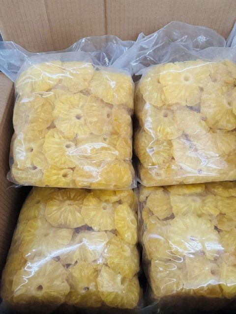 Soft Dried Pineapple  Type 1 Color Yellow Shelf Life 6 months Material Fresh Pineapple Place of Origin Viet Nam Max. Moisture (%) 15- - Image 5