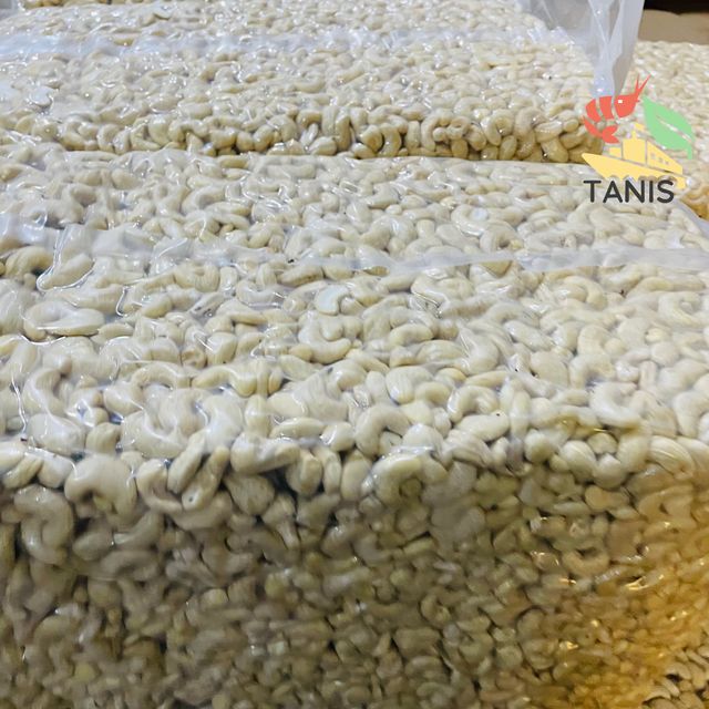 High Quality Cashew Nut Raw Bulk Cashews W320 Raw Cashew Nuts Prices Offered Dried and raw Fruits Nuts HACCP ISO FSI - Image 4